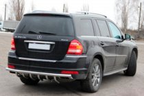 Mercedes GL-sarja X164 2006–2012 Takakaari AK-tyyli (rst) kuva 1