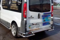 Renault Trafic 2001–2015 AK-Special takasuojakaari (RST) kuva 1