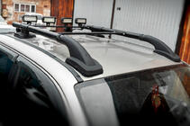Volkswagen Amarok 2010–2022 Black Shark kattokaiteet (poikittaispalkit mukana) kuva 1