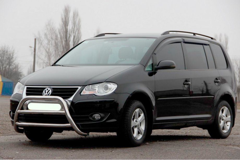 Volkswagen Touran 2003–2010 Karjapuskuri WT022 (RST) Kuva 2