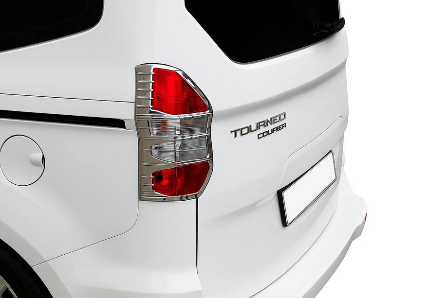 Ford Courier 2014–2023 Takavalojen suojalistat (2 kpl, muovi) Image