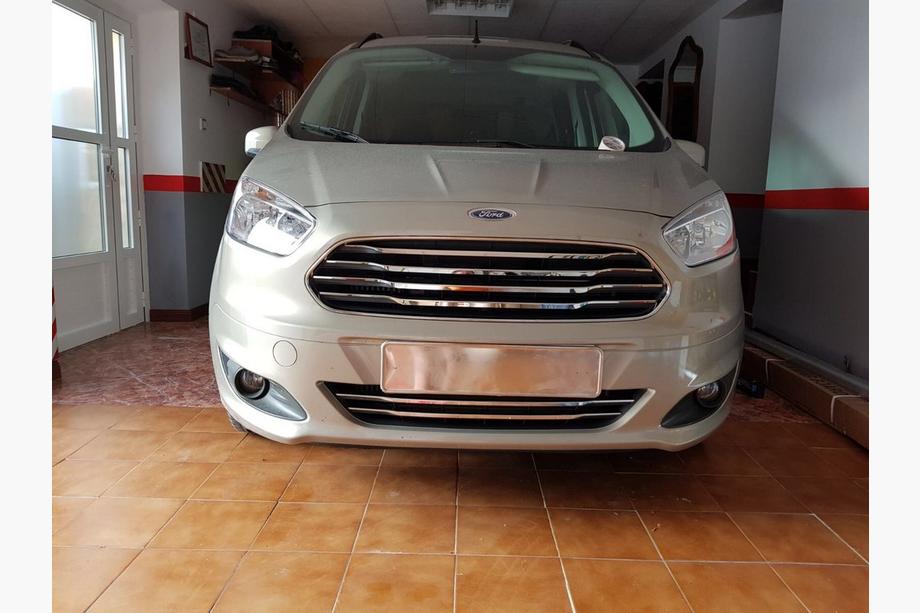 Ford Courier 2014–2023 OmsaLine säleikköön kromilistat (2014-2018, 4 kpl, ruostumaton teräs) Image