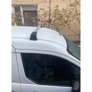 Lukittavat kattotelineen poikkitangot auton omiin kiinnityspisteisiin (2 kpl) Ford Courier 2014–2023 kuva 2