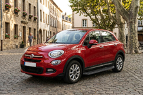 Fiat 500X 2014–2024 Tayga Black sivuaskelmat (2 kpl, alumiini) kuva 1