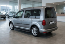 Volkswagen Caddy 2015–2020 Allmond Black sivuaskelmat (2 kpl, alumiini) kuva 1