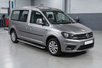 Volkswagen Caddy 2015–2020 Maydos V1 sivuastinlaudat (2 kpl, alumiini / ruostumaton teräs) kuva 1