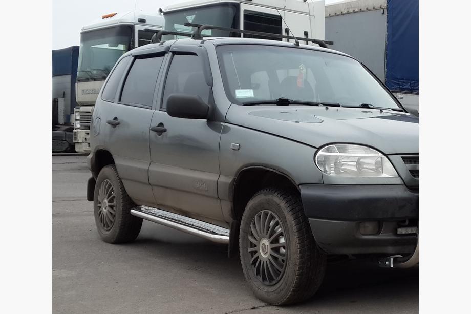 Chevrolet Niva 1998–2020 Premium-sivuaskelmat (2 kpl, RST) Ø60 mm Image