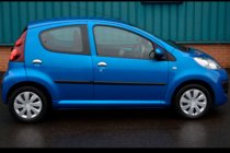 Citroen C-1 2005–2014 Ovenkahvojen suojakuoret (ruostumaton teräs) 2 kpl, Carmos - turkkilaista terästä kuva 1