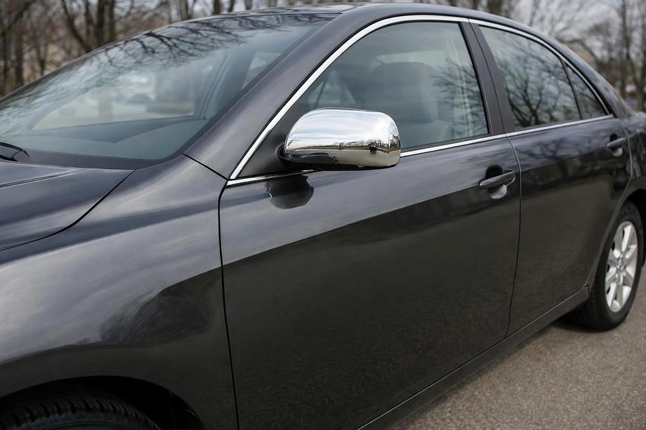 Toyota Camry 2006–2011 Kromiset peilinkuoret (2 kpl) Image