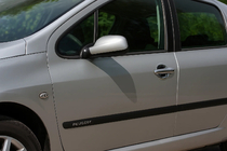 Peugeot 307 2001–2008 Ovenkahvan aluslistat (4 kpl, muovi) kuva 1