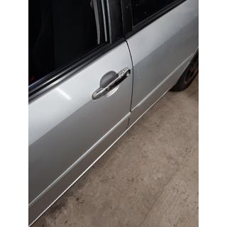 Kromiset ovenkahvan suojakuoret (4 kpl) Toyota Corolla 2002–2007 kuva 2