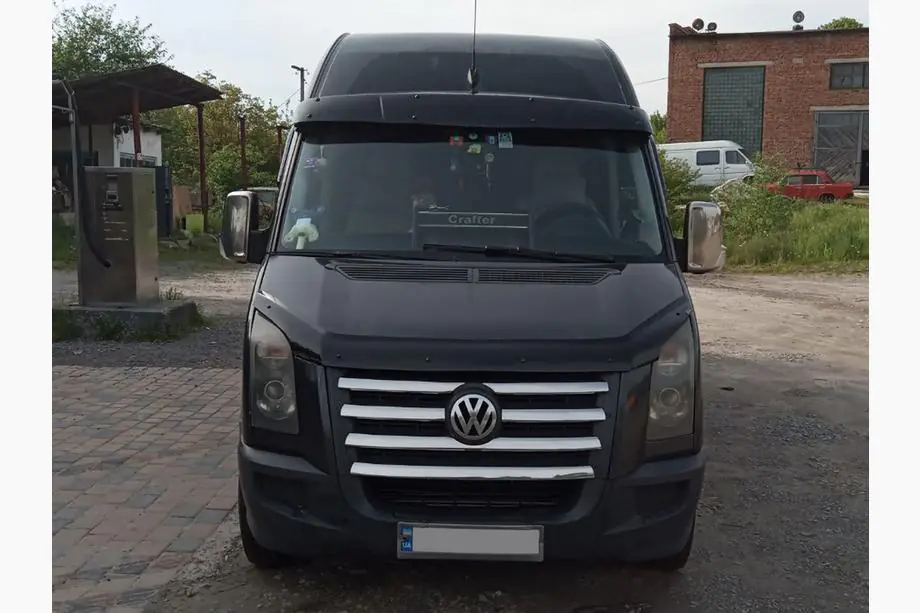 Volkswagen Crafter 2006–2016 Säleikön kromilistat 2006-2011 Image