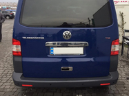 Volkswagen T5 2010–2015 Rekisterikilven yläpuolinen takaluukun koristelista (ruostumaton teräs) Transporter, OmsaLine - italialaista ruostumatonta terasta kuva 2