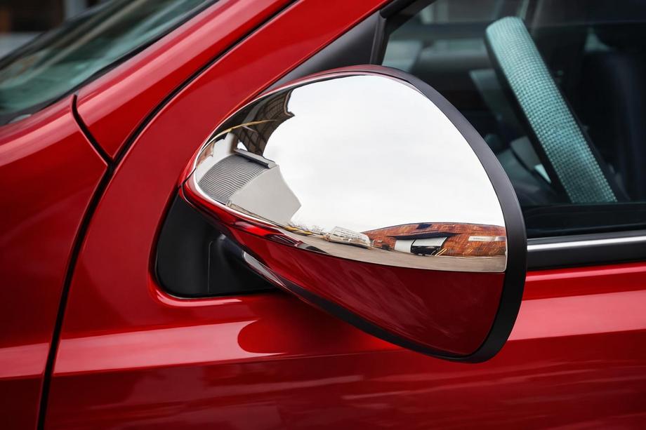 Nissan Qashqai 2010–2014 Peilinkuoret (2 kpl, ruostumaton teräs) Carmos - turkkilainen teräs Image