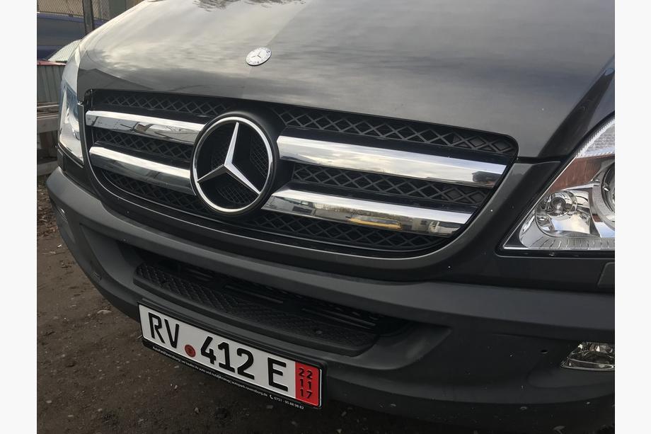 Mercedes Sprinter W906 2006–2018 Etusäleikön listat (2006-2013, ruostumaton teräs) Kuva 7