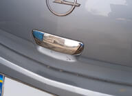 Opel Corsa D 2007–2014 Takaoven kahvan suojus (ruostumaton teräs) OmsaLine - italialainen ruostumaton teräs kuva 1