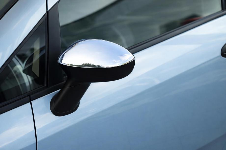 Fiat Linea 2006–2018 Peilinkuoret (2 kpl, ruostumaton teräs) Carmos - turkkilainen teräs Image