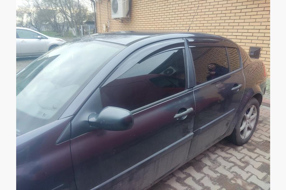 Renault Megane II 2004–2009 Ikkunatuuliohjaimet SD (4 kpl, Perflex Sport) Image