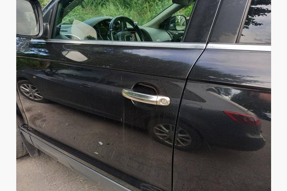 Audi Q7 2005–2015 Ovenkahvan suojat (4 kpl, ruostumaton teräs) Carmos, ilman painiketta Image