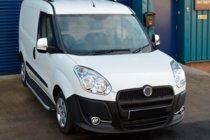 Fiat Doblo II 2010–2022 Sumuvalojen kromikehykset raitoilla (2010-2015, 4 kpl, ruostumaton teräs) Carmos - turkkilainen teräs kuva 4