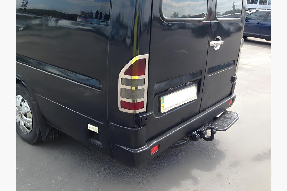 Mercedes Sprinter W901/902/903/904/905 1995–2006 Jarruvalojen kromilistat (2 kpl, RST) OmsaLine - italialainen ruostumaton teräs Image