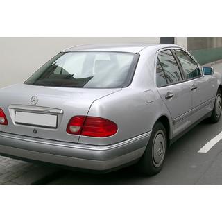 Rekisterikilven ylälista (Sedan) kuva 1