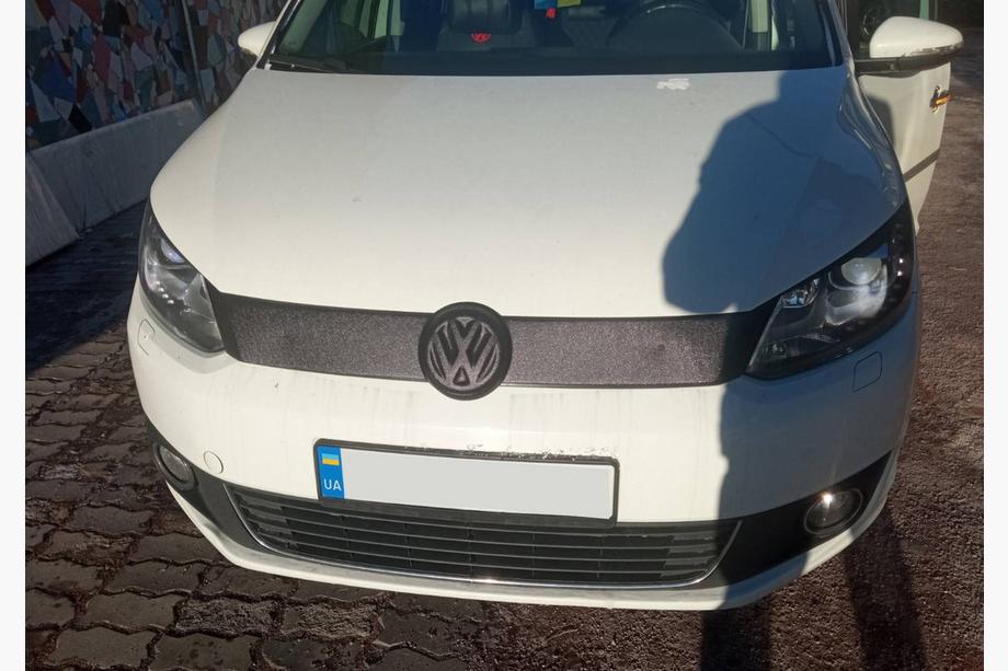 Volkswagen Caddy 2010–2015 Talvisuoja jäähdyttimensäleikköön (yläosa) Matta Image