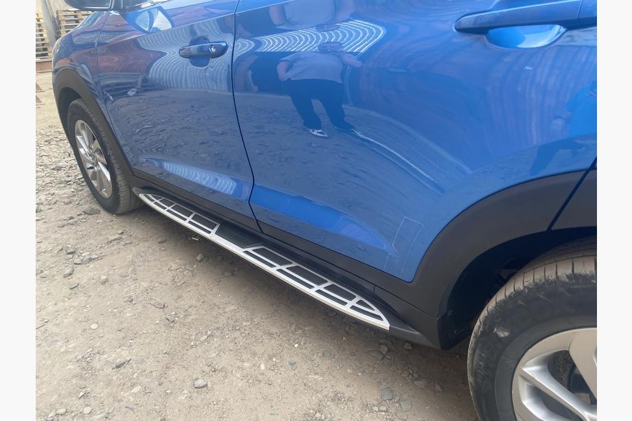Hyundai Tucson TL 2016–2021 Sivuaskelmat, alkuperäinen design V1 (2 kpl) Image