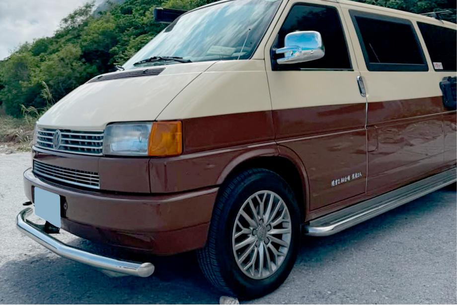 Volkswagen T4 Caravelle/Multivan 1990–2003 Premium-sivuaskelmat (2 kpl, RST) d60, pitkä akseliväli Kuva 4