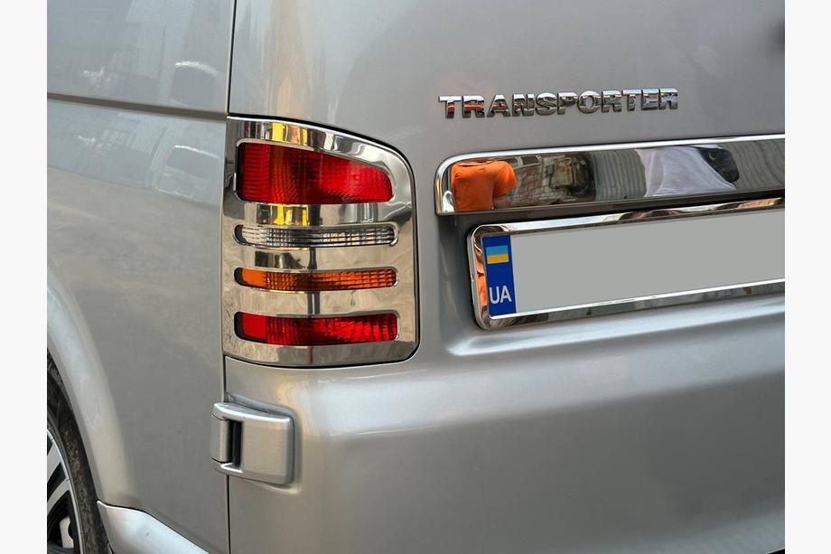 Volkswagen T5 Transporter 2003–2010 Takavalojen kromilistat (2 kpl, ruostumaton teräs) 2-ovinen, Carmos - turkkilaista terästä Image