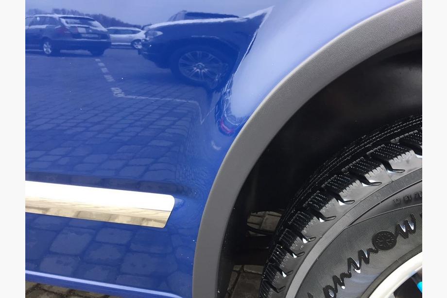 Volkswagen T5 Transporter 2003–2010 Oven kromilistat (ruostumaton teräs) 1 ovi, pitkä akseliväli, Carmos – turkkilainen teräs Kuva 3