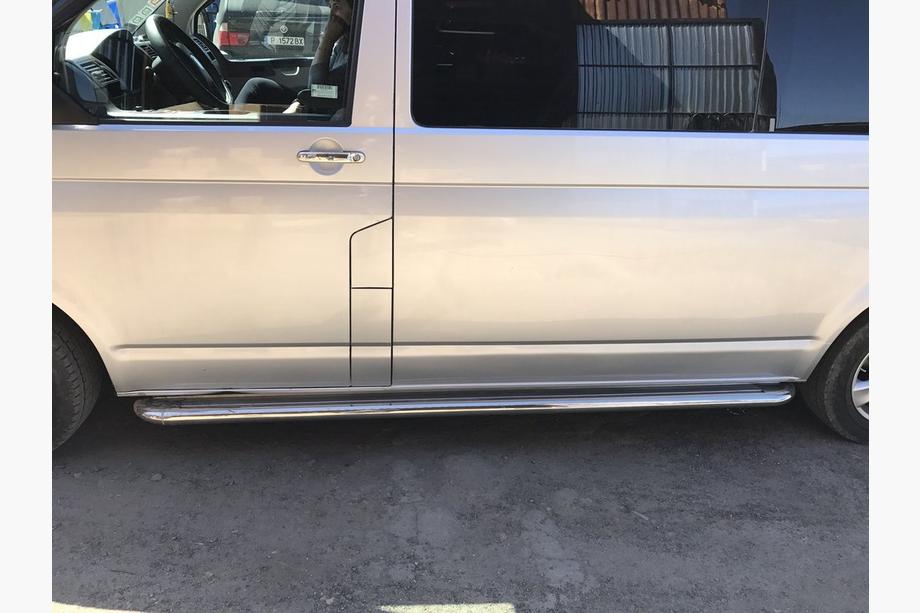 Volkswagen T5 Transporter 2003–2010 Premium-sivuaskelmat (2 kpl, RST) Kuva 3