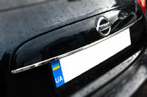 Nissan Juke 2010–2019 Kromilista rekisterikilven yläpuolelle (ruostumaton teräs) OmsaLine – italialainen ruostumaton teräs kuva 2