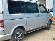 Volkswagen T5 2010–2015 Etuikkunoiden ikkunankehyslistat (2 kpl, ruostumaton teräs) kuva 6
