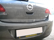 Opel Astra J 2009–2015 Takalaukun reunalista (RST) kuva 3