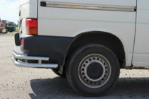 Volkswagen T4 Caravelle/Multivan 1990–2003 Takakulmasuojat, tupla AK003-Double (2 kpl, ruostumaton teräs) kuva 3