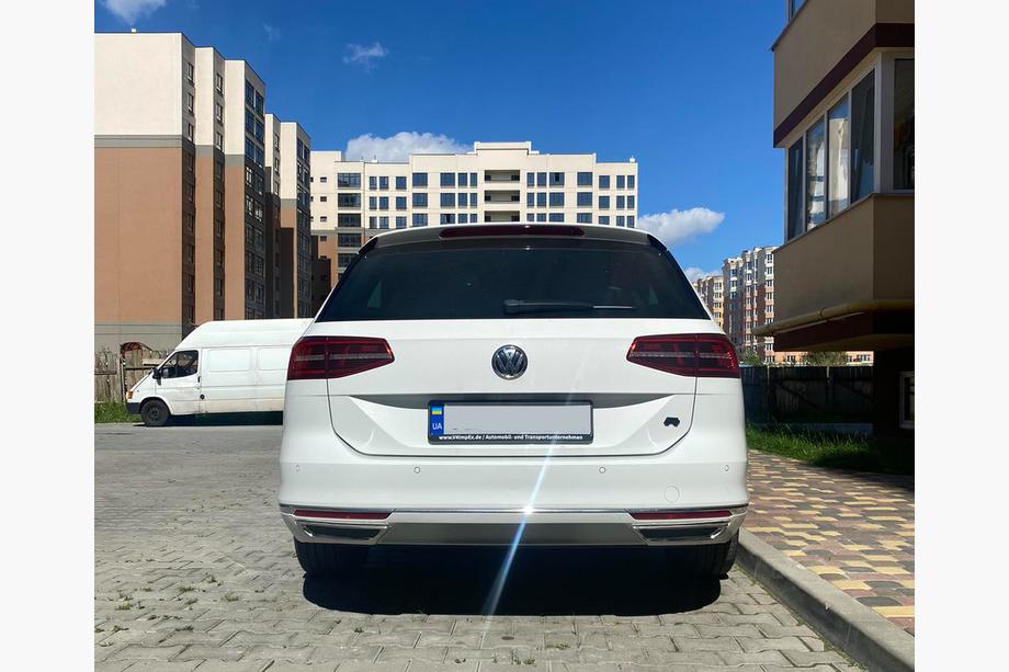 Volkswagen Passat B8 2015–2023 Pakoputkenpään jäljitelmälistat SD/SW (2015-2018, 2 kpl, ruostumaton teräs) OmsaLine – italialainen ruostumaton teräs Kuva 3