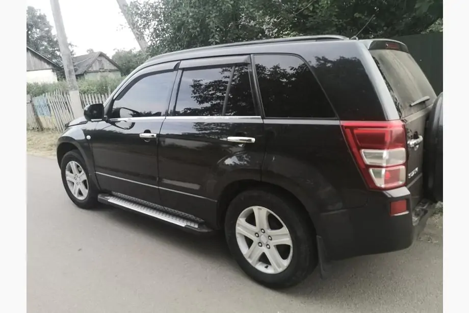 Suzuki Grand Vitara 2005–2017 Ikkunalistat (4 kpl, ruostumaton teräs) Image