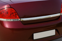 Fiat Linea 2006–2018 Tavaratilan kannen kromilista 2006-2012 (RST) kuva 3