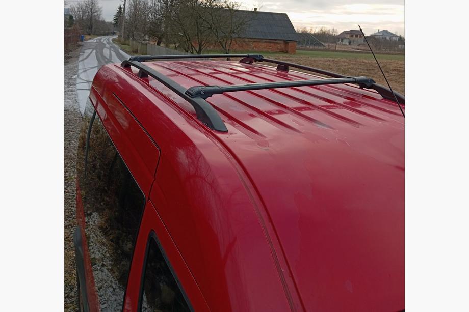 Ford Connect 2002–2006 Mustat kattokaiteet Image