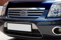 Ford Connect 2010–2013 Krominen konepellin reunalista Kromattu muovi kuva 1