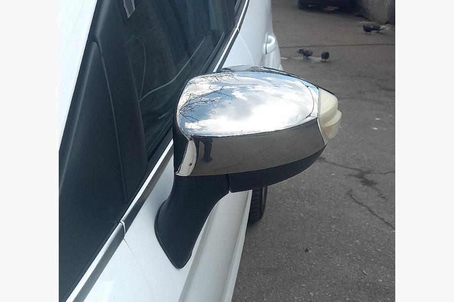Ford Kuga 2008–2013 Sivupeilien kuoret (2 kpl, ruostumaton teräs) Image