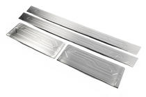 Ford Custom 2013–2022 OmsaLine ruostumattomat sisäkynnyslistat 4-ovinen kuva 4