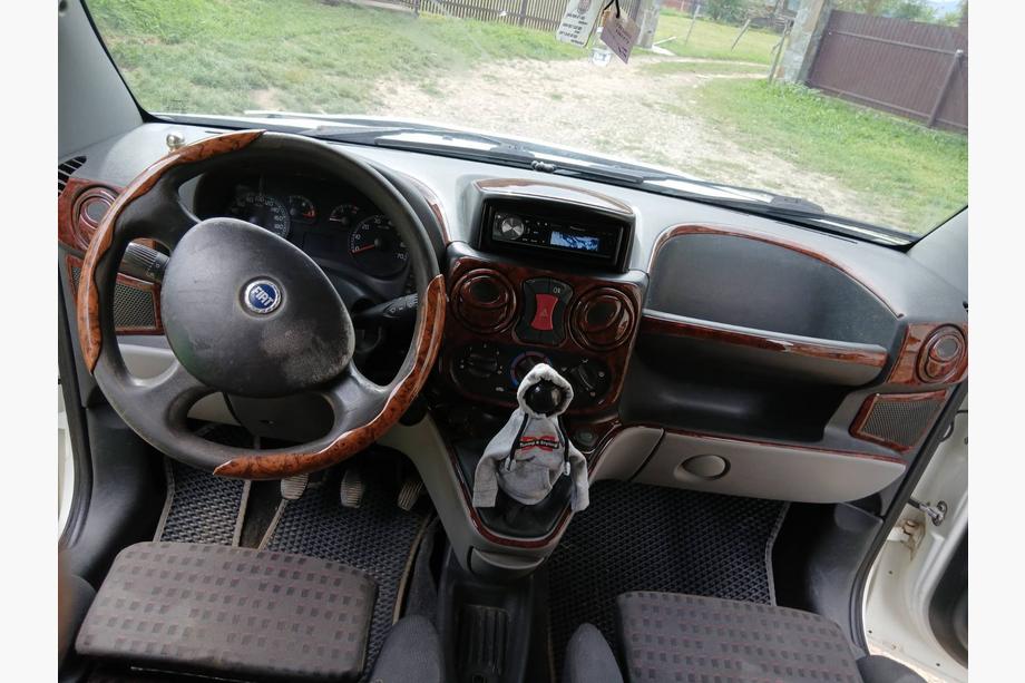 Fiat Doblo I 2005–2010 Kojelaudan suojat Hiilikuitu Kuva 19