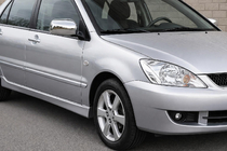 Mitsubishi Lancer 9 2004–2008 Kromiset peilinkuoret (2 kpl) kuva 1