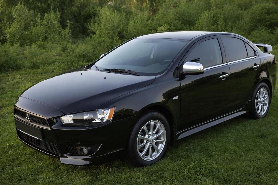 Mitsubishi Lancer X 2008– Kromiset peilinkuoret (2 kpl) Image