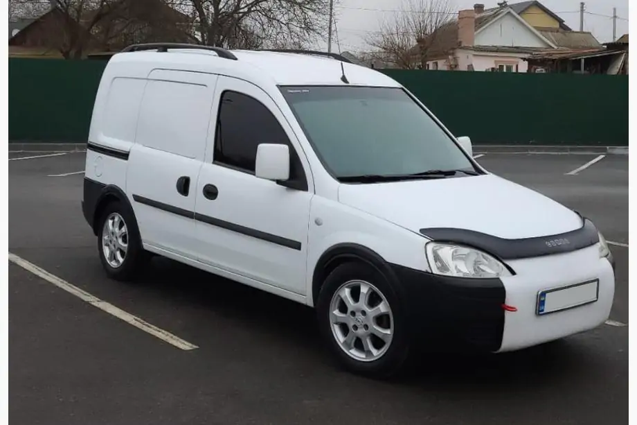 Opel Combo 2002–2012 Mustat kattokaiteet Kuva 2
