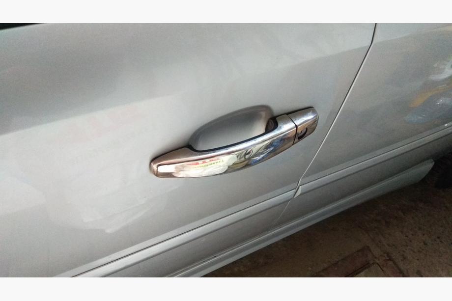 Opel Vectra C 2002–2008 Ovenkahvojen suojakuoret (4 kpl, RST) Kuva 8
