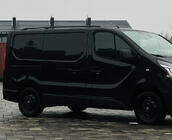 Opel Vivaro 2015–2019 Mustat kattokaiteet Lyhyt, muoviset jalat kuva 2