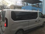 Opel Vivaro 2015–2019 Kromatut kattokaiteet Lyhyt, valurautaiset jalat kuva 5